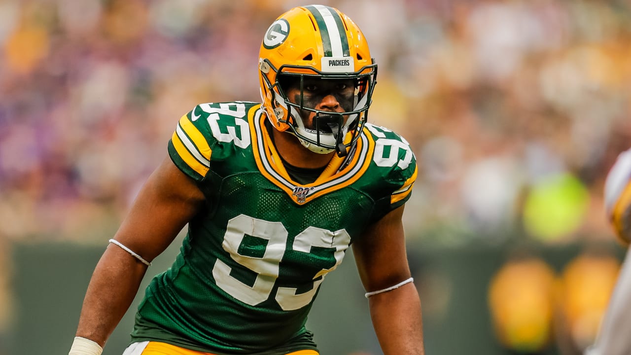 Packers trade for LB B.J. Goodson