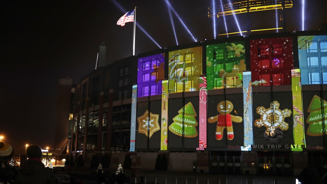 Titletown's Winter Jubilee kicks off with light show