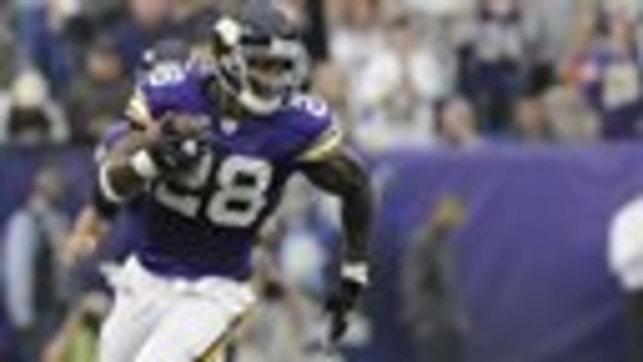 Former Minnesota Vikings running back Adrian Peterson in no rush