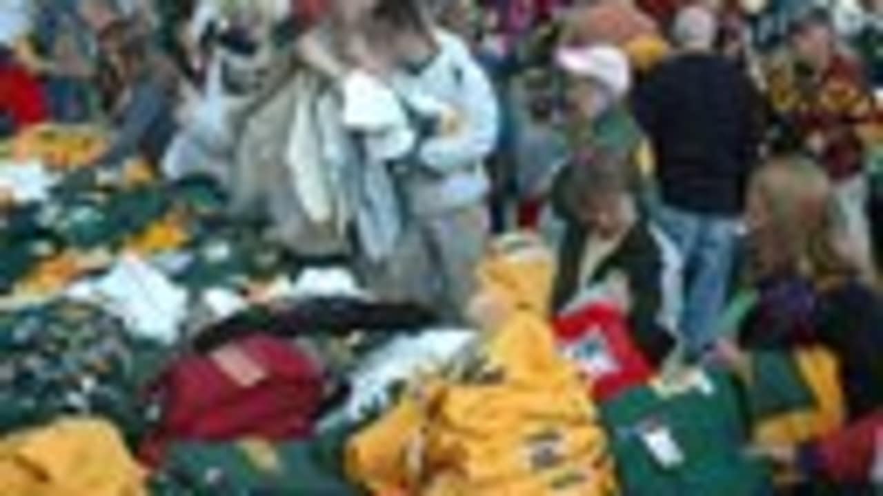 Packers Pro Shop Annual Tent Sale Set For June 5-6