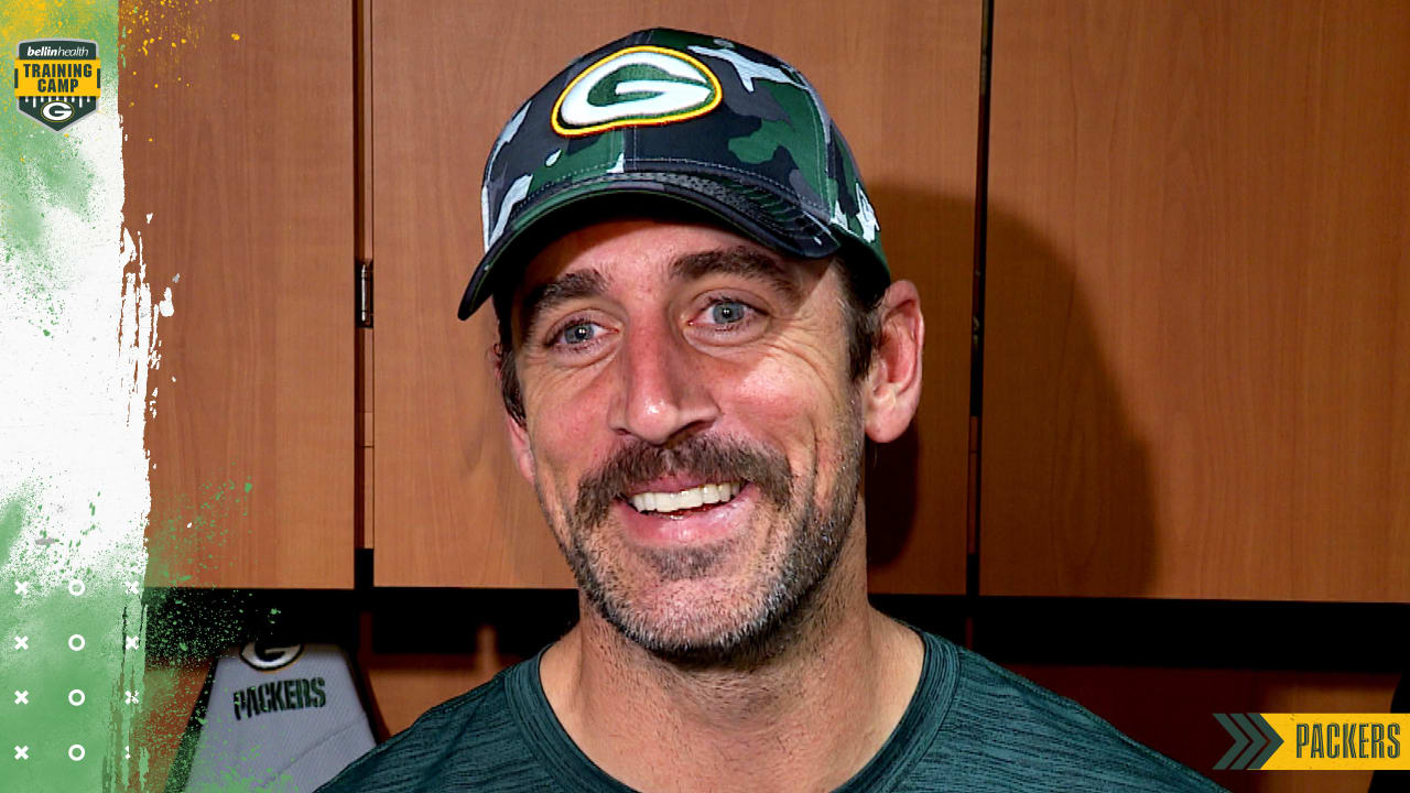 Aaron Rodgers describes De'Vondre Campbell's rise as a leader