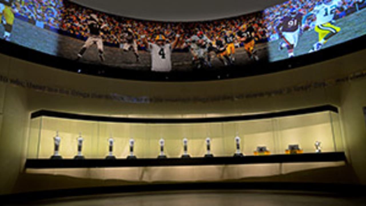 Hall of Fame Membership  Green Bay Packers Hall of Fame & Stadium Tours