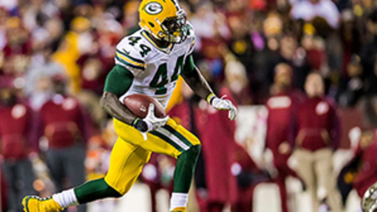 Green Bay Packers running back James Starks celebrates after the