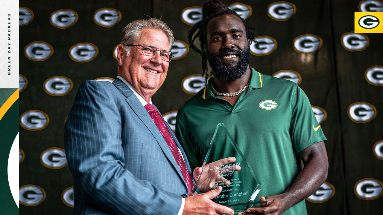 Packers LB De'Vondre Campbell receives 2023 community service award