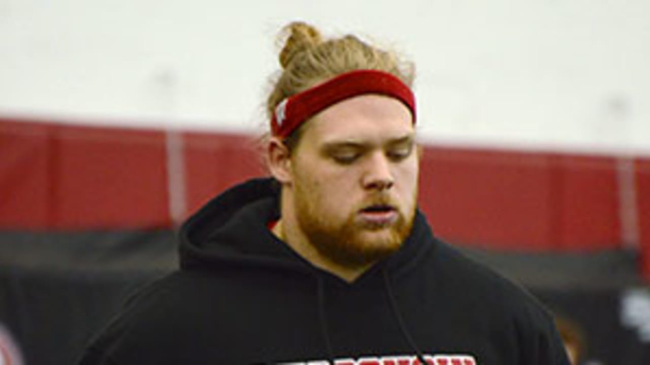 Former Wisconsin defensive lineman Beau Allen retires from the NFL - Sports  Illustrated Wisconsin Badgers News, Analysis and More