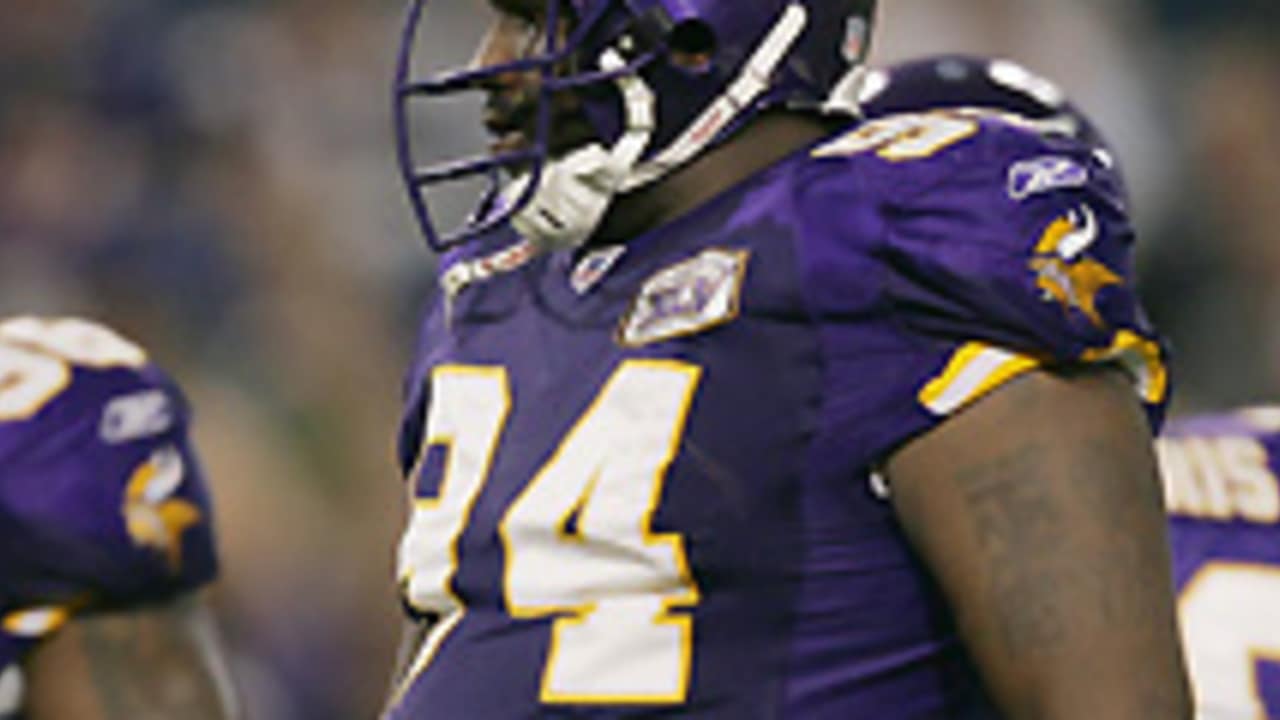 Vikings' Pat Williams Proves Tough To Handle