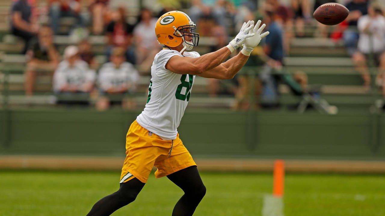 Aaron Rodgers Likes What He Sees In New Tight Ends