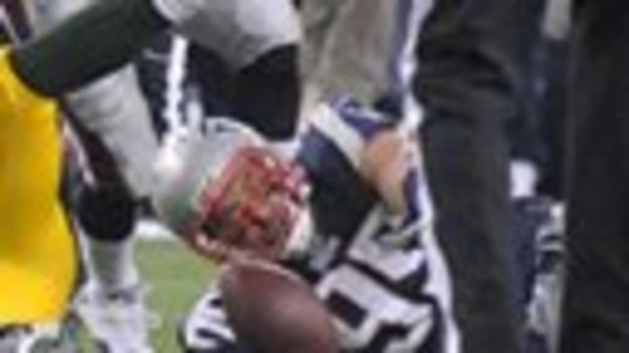 19 December 2010. Green Bay Quarterback Matt Flynn (10) with second quarter  action. The New England Patriots defeated the Green Bay Packers 31 to 27 on  a Sunday night game at Gillette