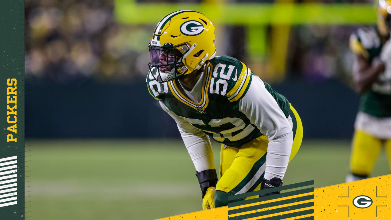 Green Bay Packers linebacker Rashan Gary (52) rushes during an NFL