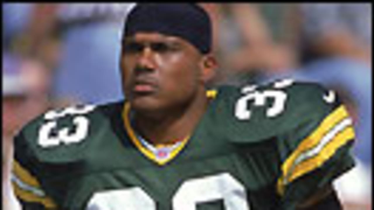 Fullback William Henderson will be inducted in the Packer Hall Of Fame this  summer.