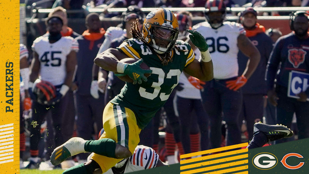 Aaron Jones Green Bay Packers Unsigned Stiff-Arm Photograph