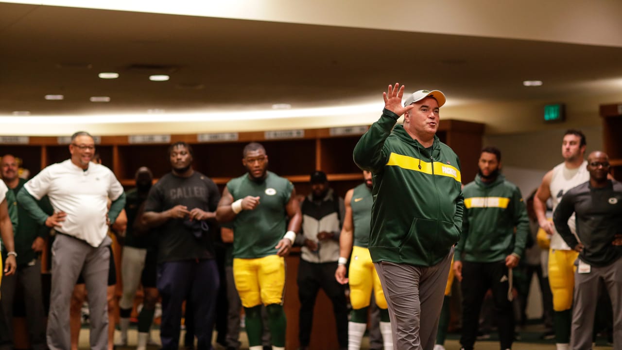 Inside The Packers Locker Room After Comeback Win Over Bears