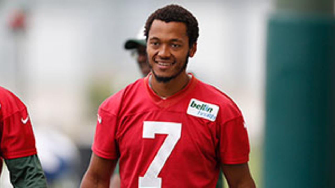 Brett Hundley shows command in imperfect Packers preseason opener