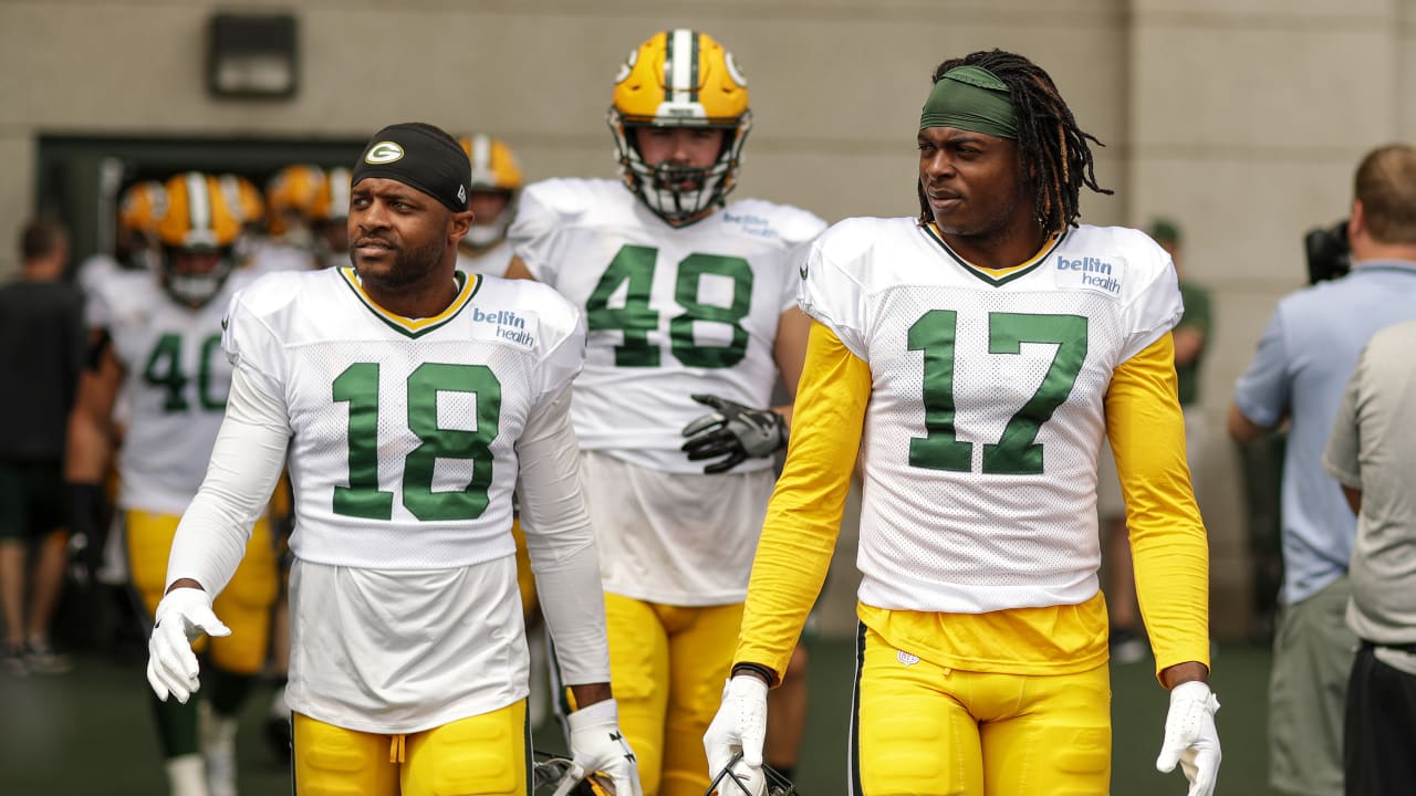 Green Bay Packers Training Camp Editorial Photo - Image of kids, american:  83301346