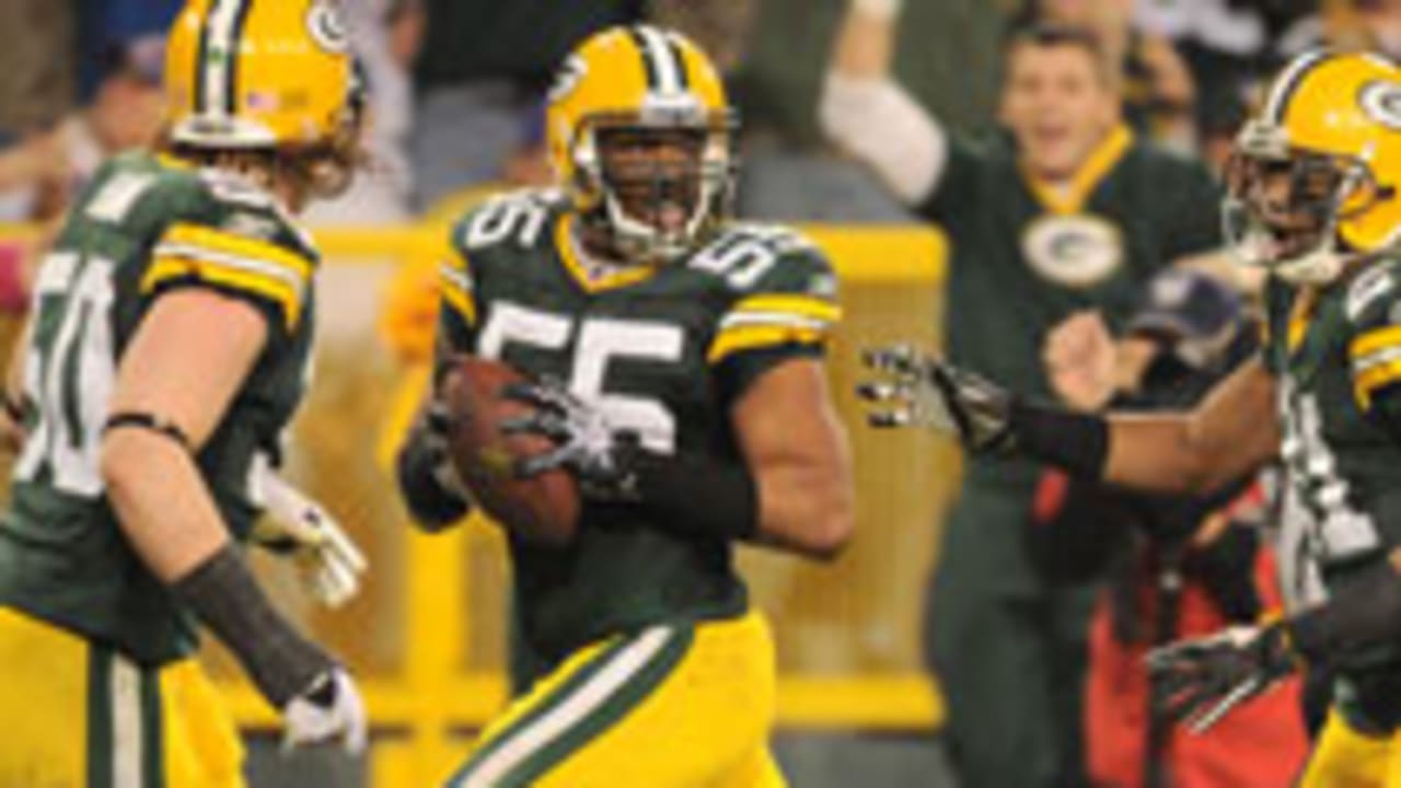 Highlight - Tramon Williams pivotal 70 yard interception return