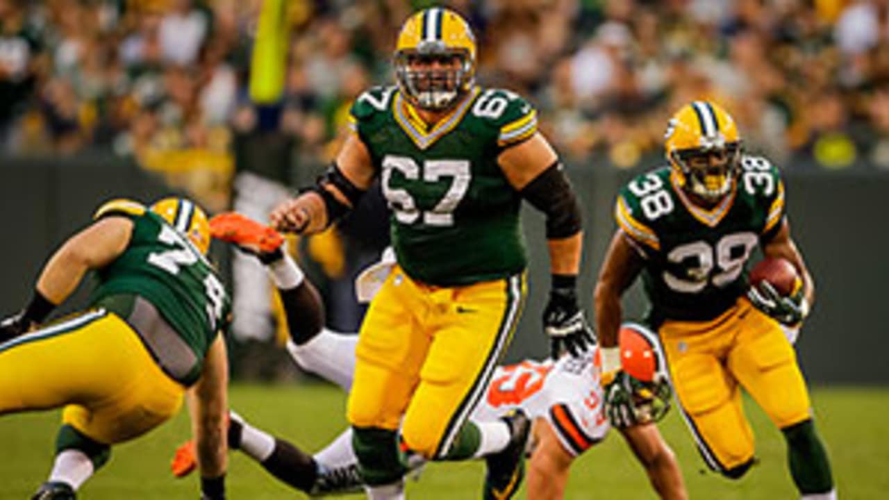 J.C. Tretter: The Green Bay Packers need to re-sign this guy