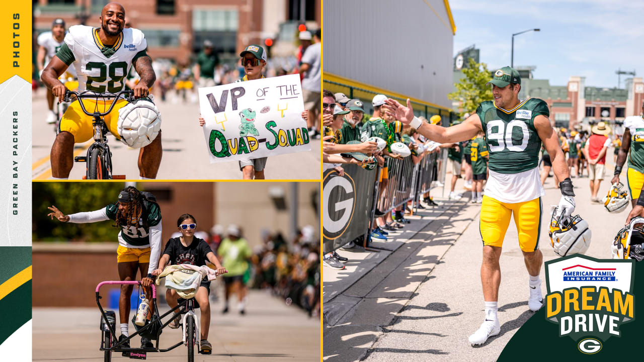 Green Bay Packers on Instagram: “Backfield on bikes! 