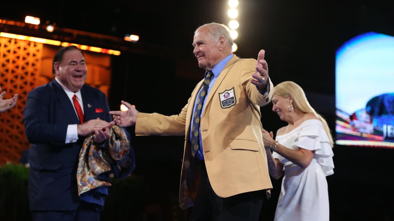 Jerry Kramer gets his Hall of Fame gold jacket, long overdue