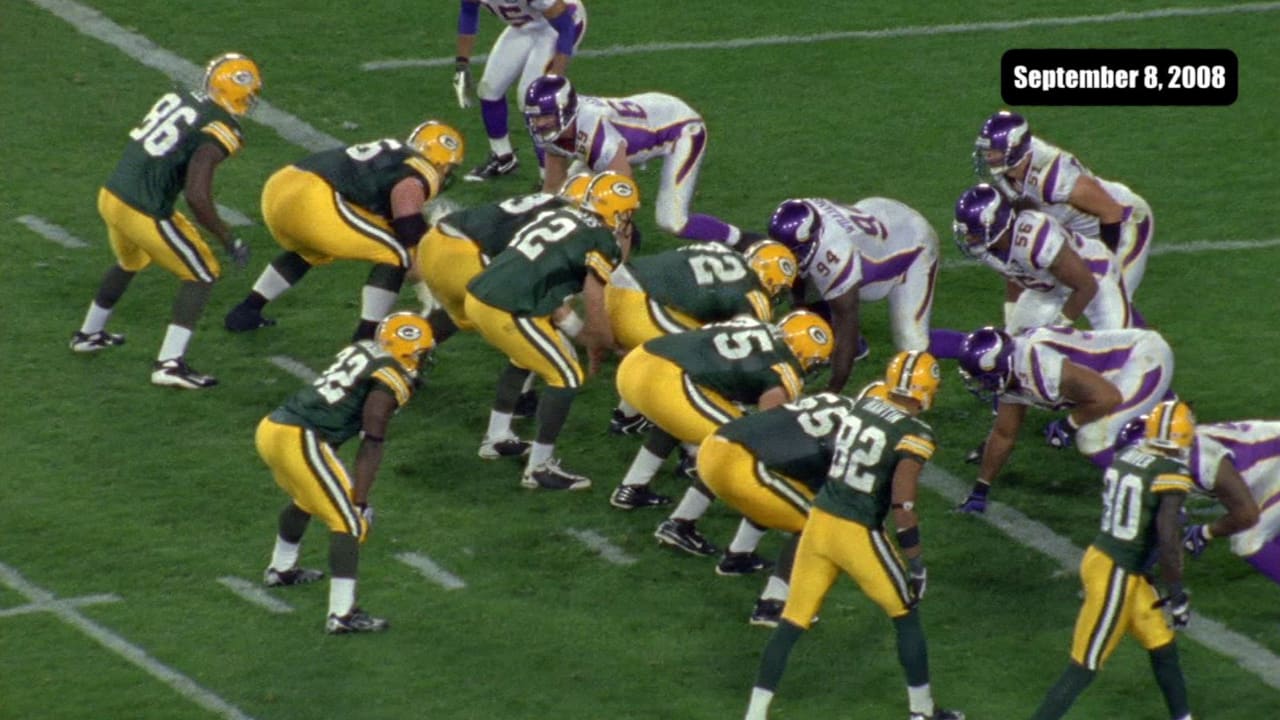 Memorable Moments:Aaron Rodgers makes first start vs. Vikings at Lambeau Field in '08