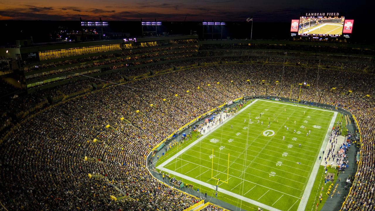 Lambeau Field ready for Packers-Rams game Monday night