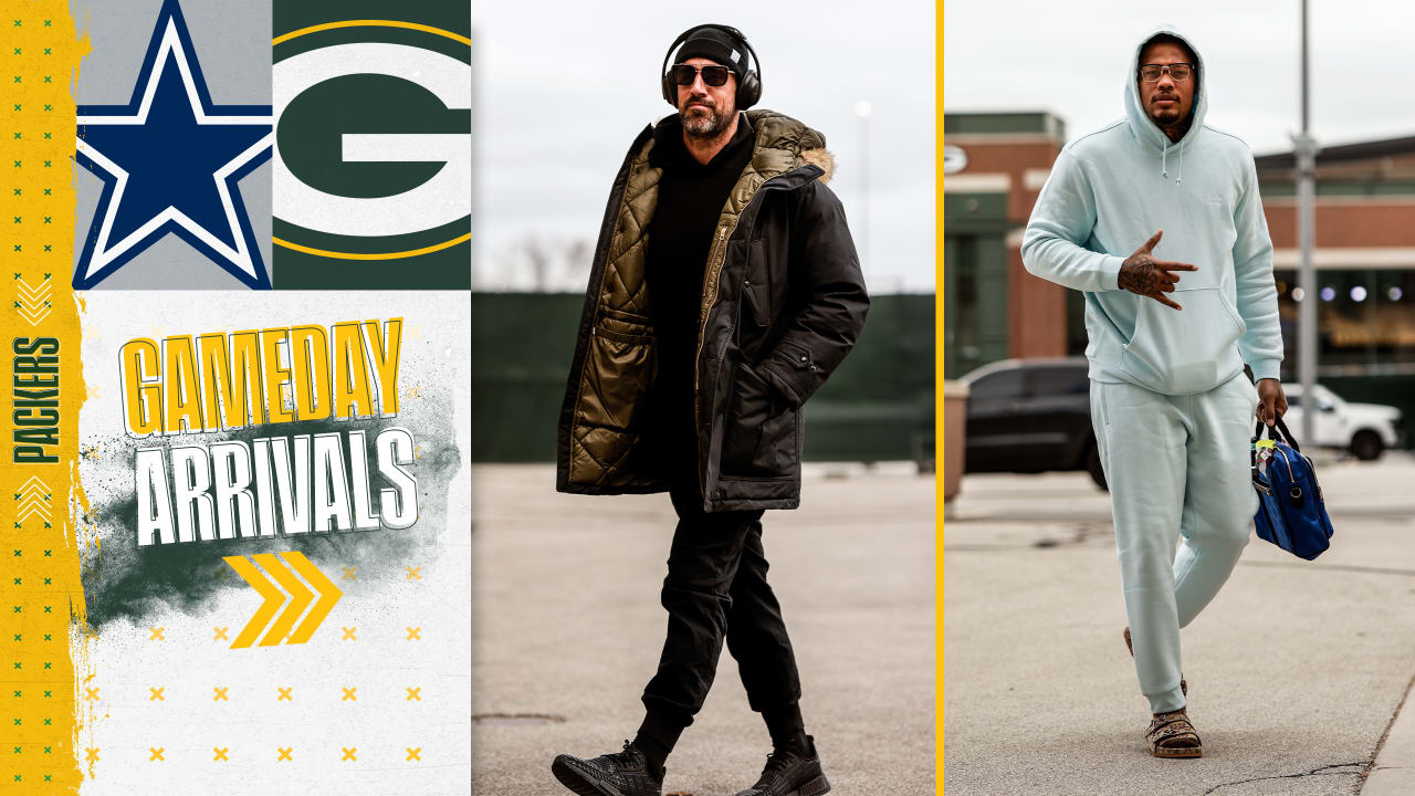 Photos: Packers arrive for game in Atlanta