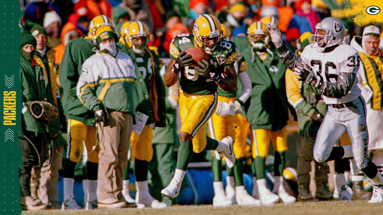 Former Packers receiver Sterling Sharpe, coach Mike Holmgren among Pro