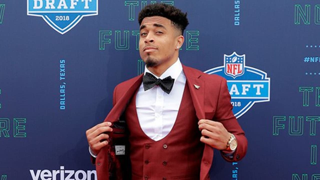 Packers Draft Pick Jaire Alexander On The Red Carpet In Dallas