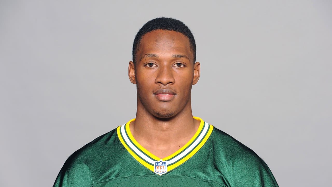 Happy Birthday to Damarious Randall!