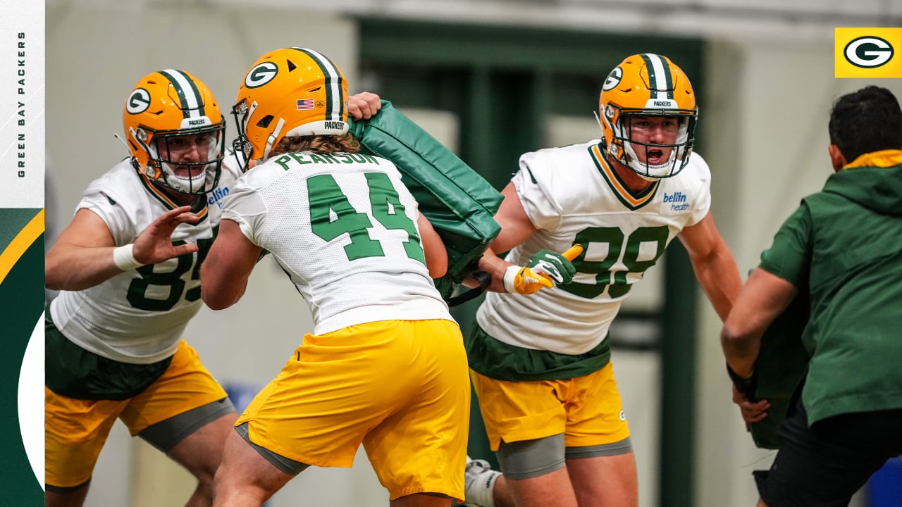 Rookies on offense start minicamp bonding, learning Packers playbook