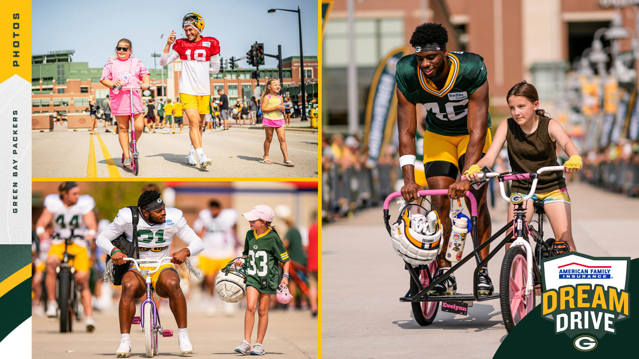 Photos: Packers Players Kick Off Week 2 Of Training Camp On Bikes