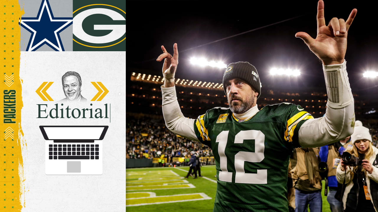 Aaron Rodgers had a perfect passer rating Sunday. How does that work?