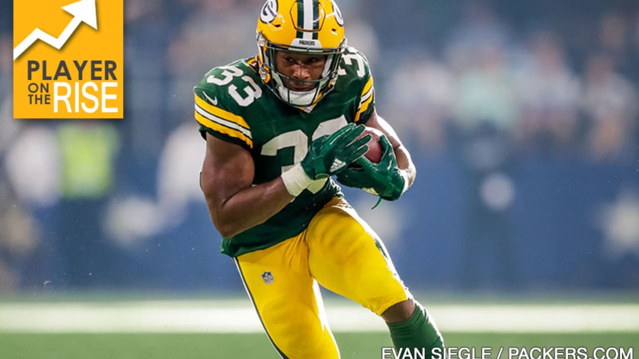 Former UTEP Miners RB Aaron Jones helps the Packers beat the Cowboys.