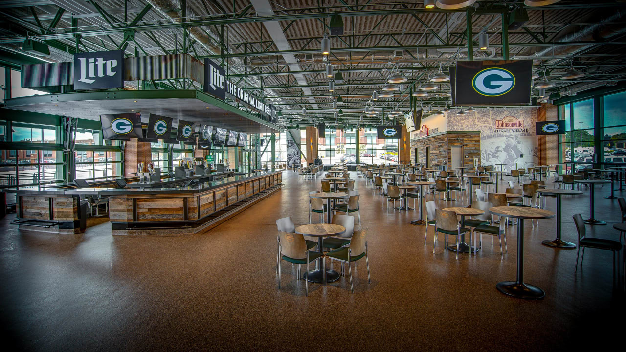 Packers Lambeau Field Johnsonville Tailgate Village