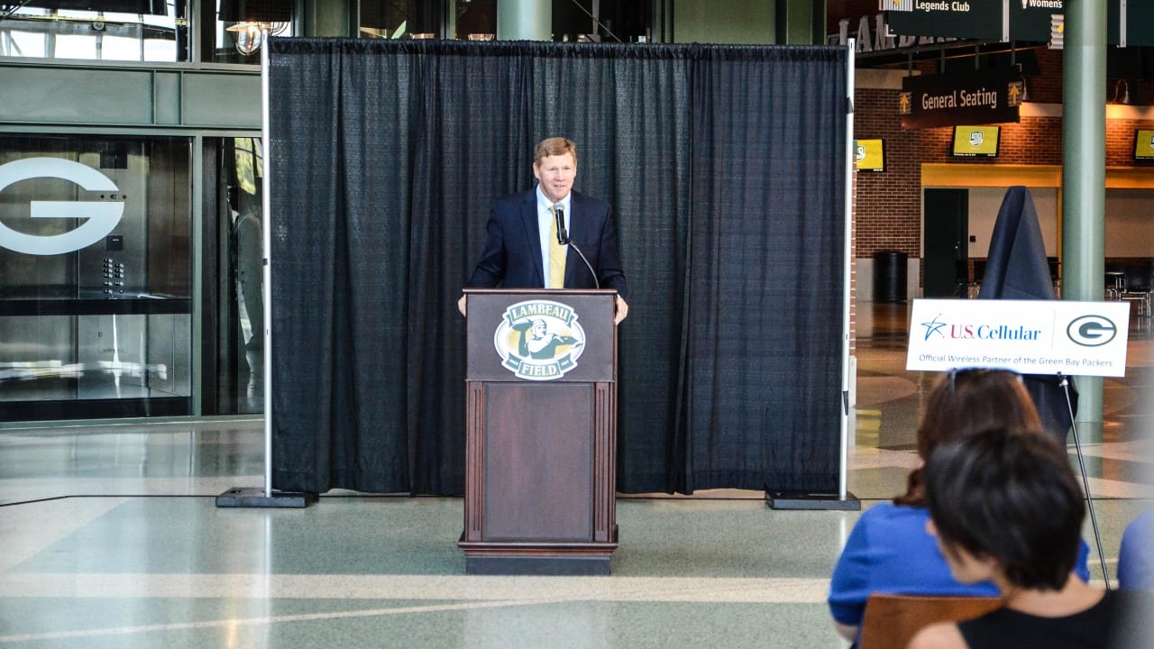 Packers introduce Vivid Seats as team's 'Official Fan Experience Package  Partner'