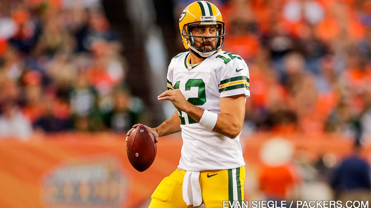 Packers QB Aaron Rodgers done for season, put on IR