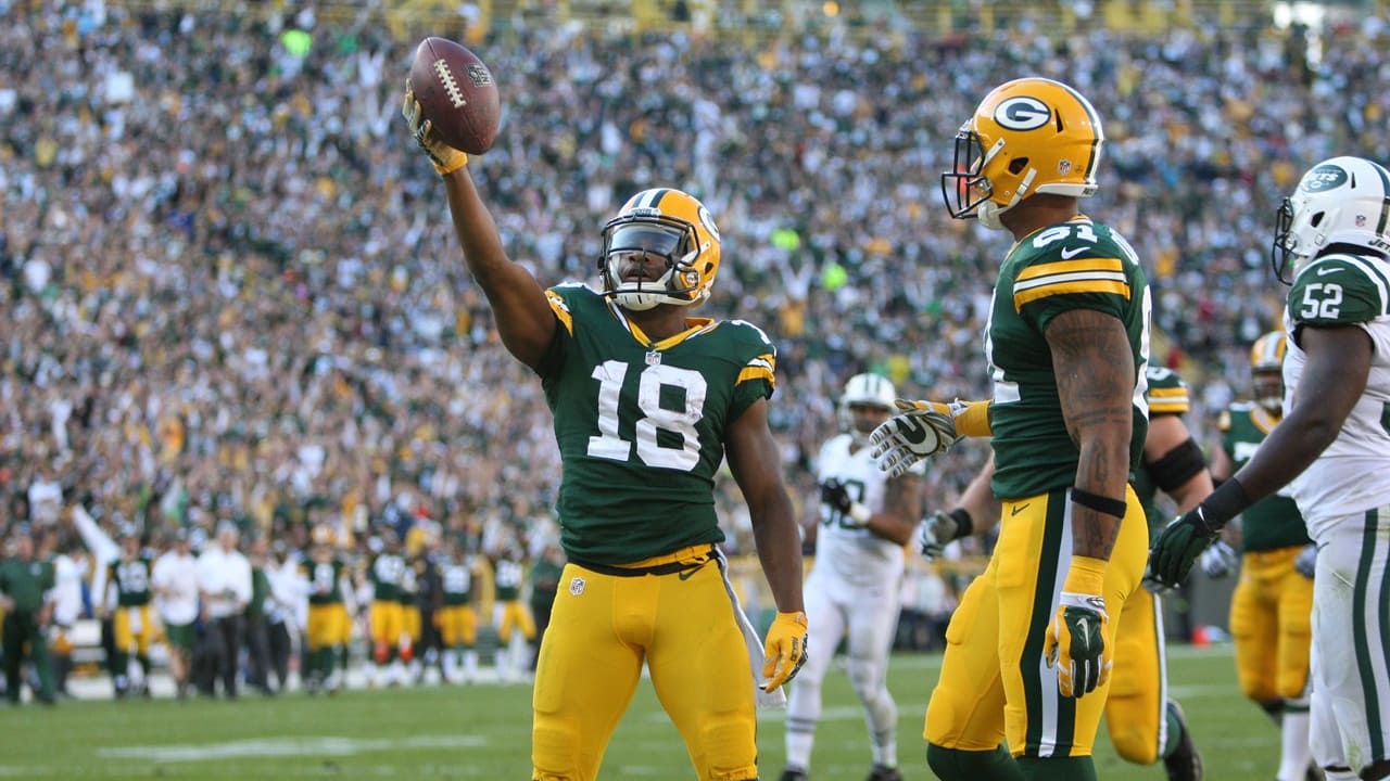 Jordy Nelson attends Packers-Cowboys game wearing Randall Cobb's