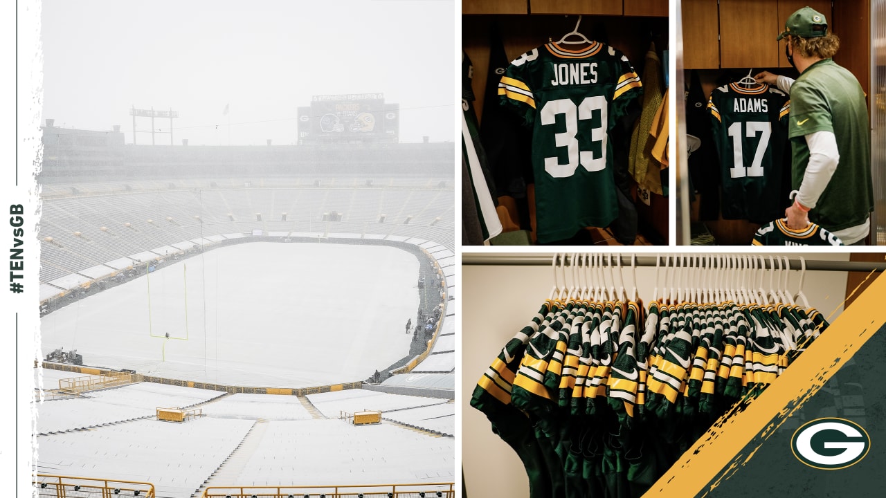 Behind the scenes: Packers in the weight room at Lambeau Field