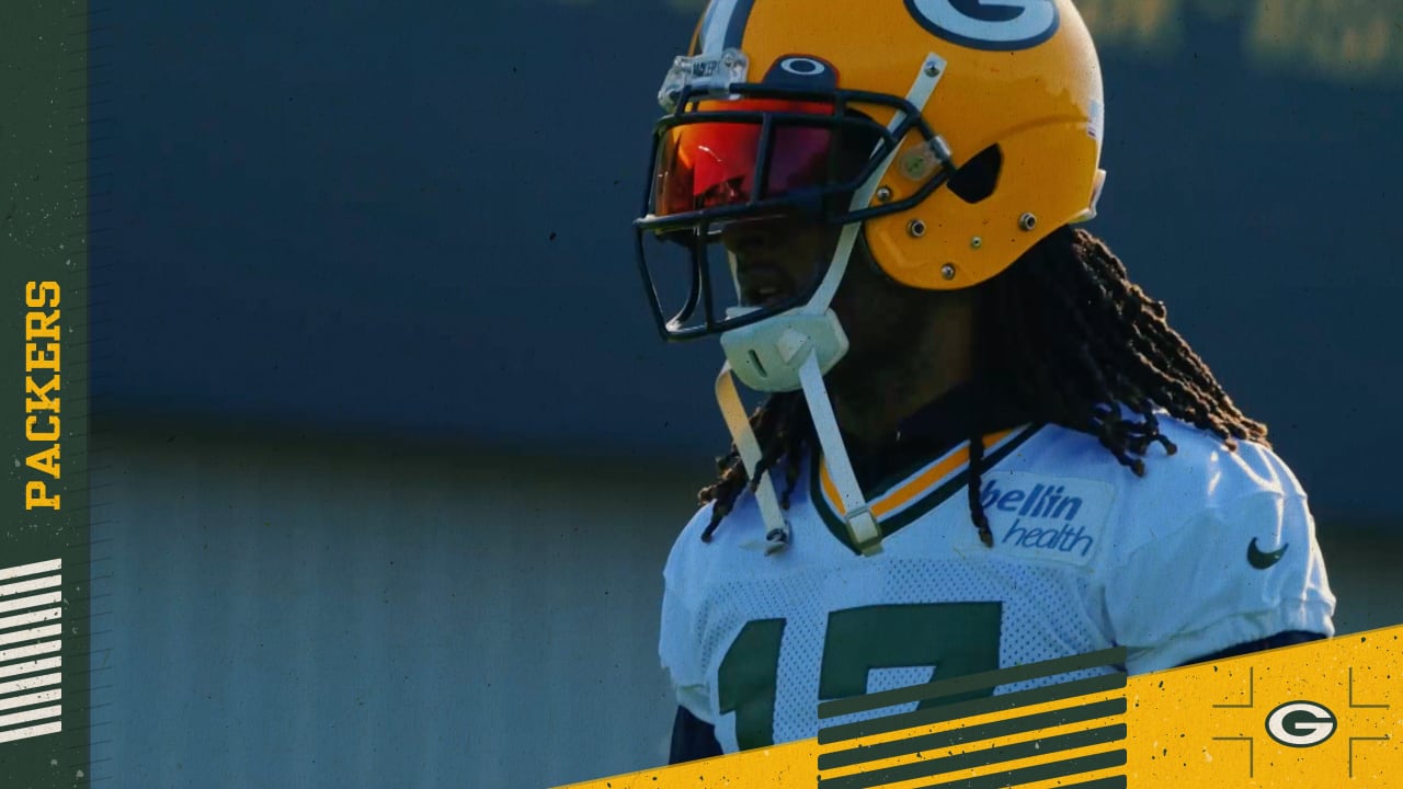 Davante Adams remains fully dedicated, on and off the field