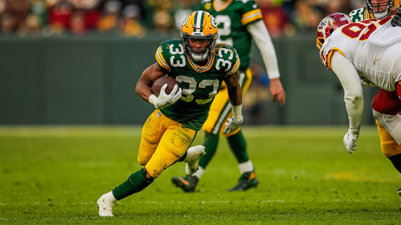 Packers RB Aaron Jones named FedEx Ground Player of the Week for