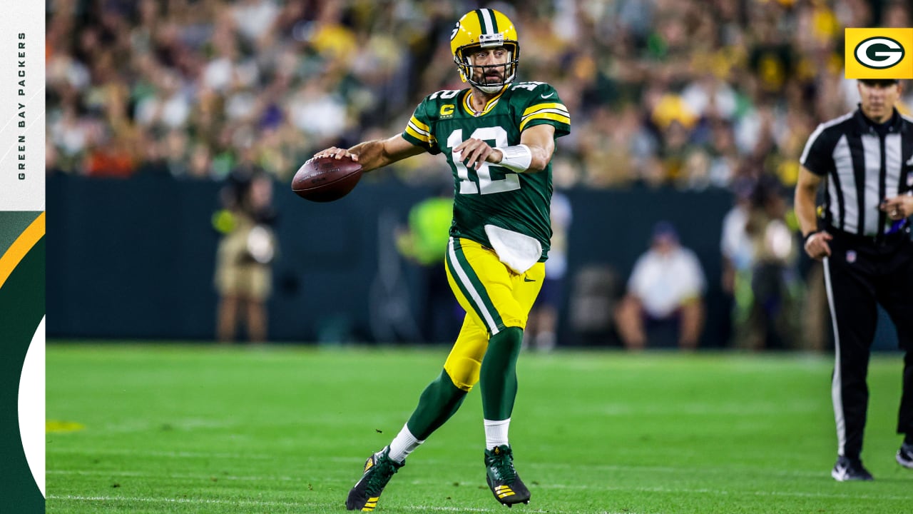 Packers trade QB Aaron Rodgers to New York Jets