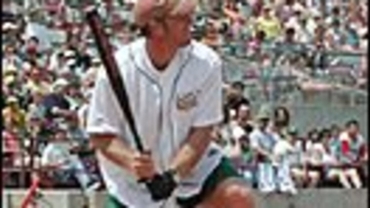 Brett Favre returns for Donald Driver Charity Softball