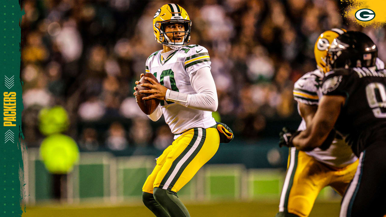 Packers quarterback Jordan Love takes over for a legend and leads Green Bay  to a victory - Sports Illustrated