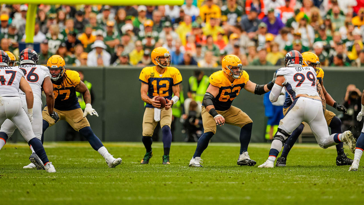 Packers feel they have more offensive line options because of David  Bakhtiari's progress