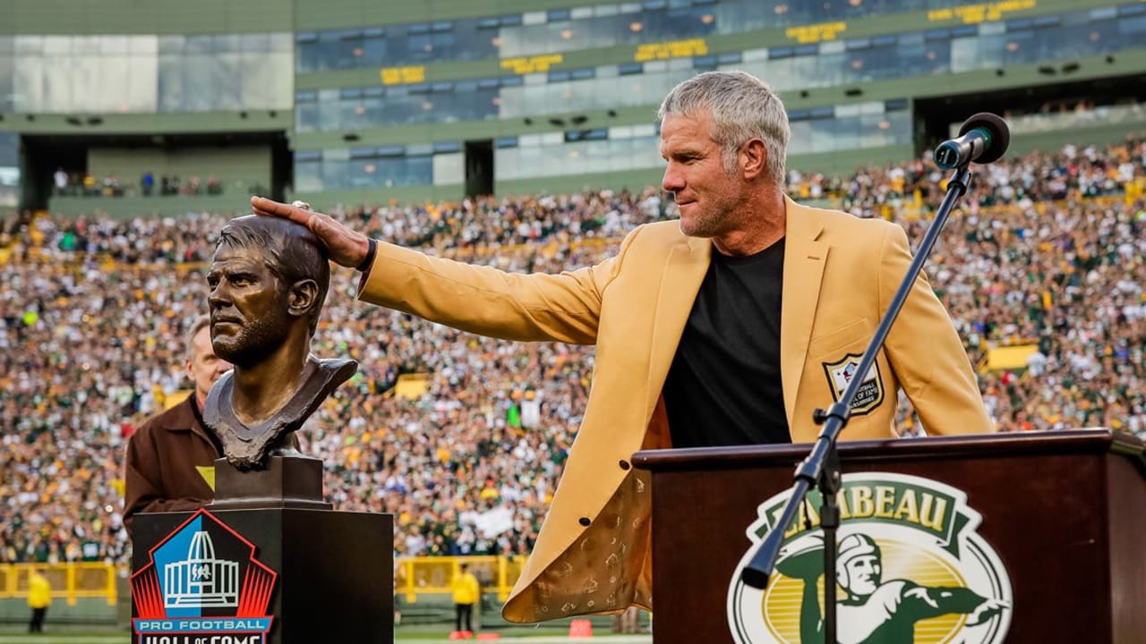 Fans now invited to Lambeau Field for Brett Favre's induction ceremony