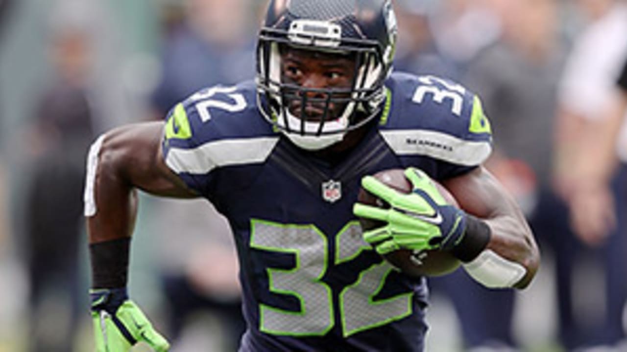 Packers claim RB Christine Michael