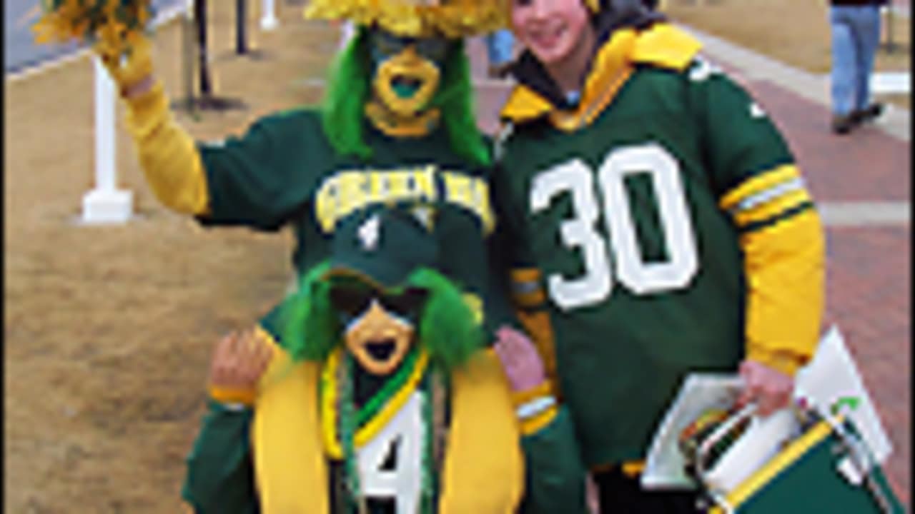 Do the Green Bay Packers have a mascot? Explaining Green Bay's