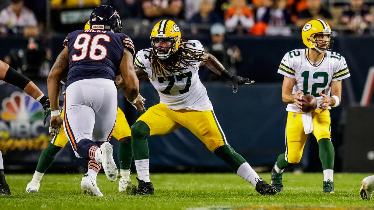 Packers keeping all options open on offensive line