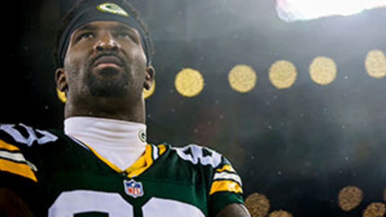 James Jones announces his retirement from the NFL