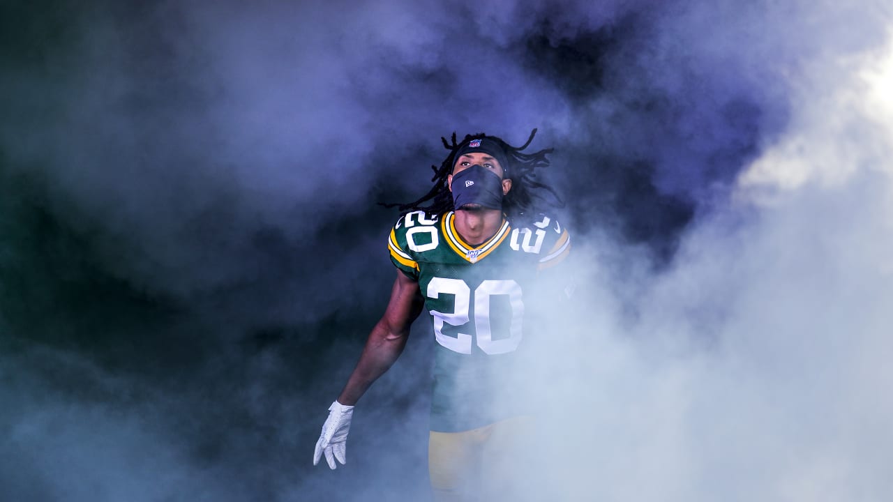 Green Bay Packers. Silhouette of professional american football