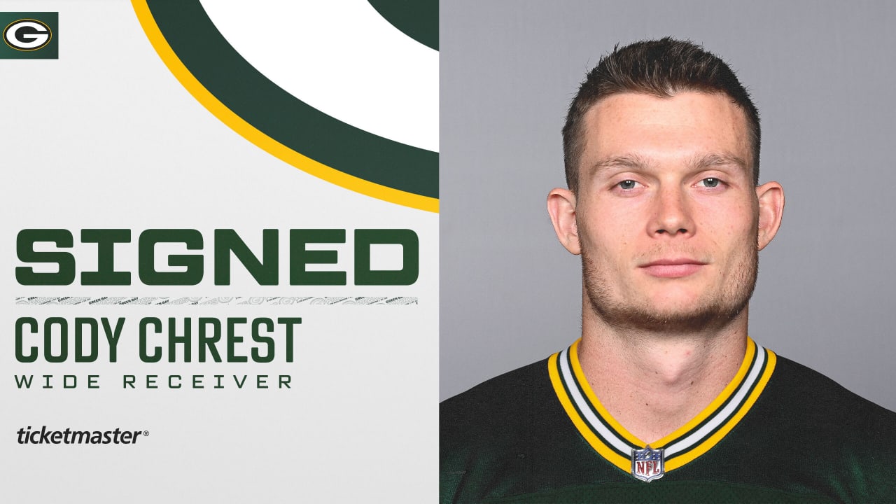Packers sign WR Cody Chrest